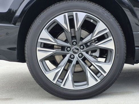 New 2026 Audi Q8 Premium Plus AWD/4WD image 16