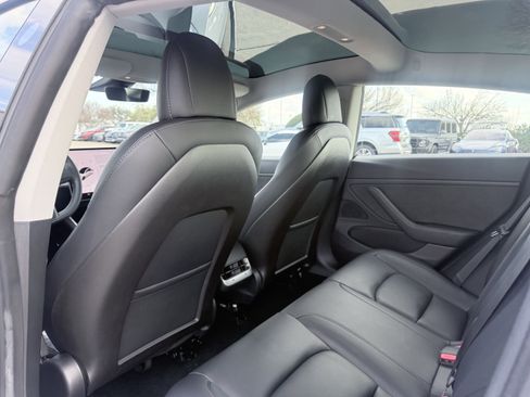 Used 2020 Tesla Model 3 Long Range image 35