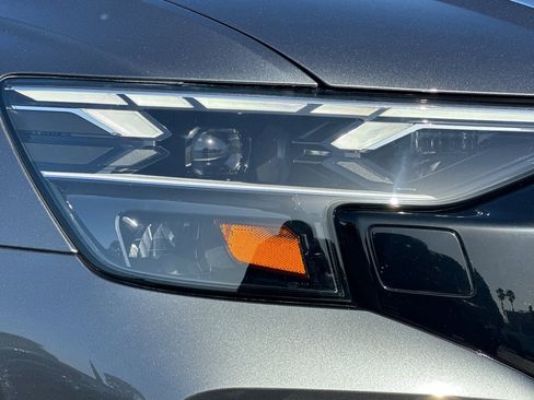 Used 2025 Audi Q8 Premium Plus w/ Premium Plus Package image 10