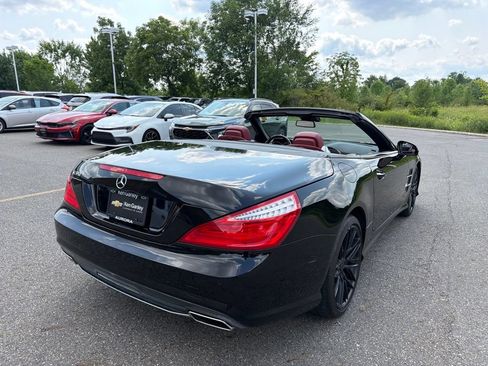 Used 2016 Mercedes-Benz SL 550 image 17