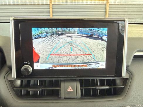 Used 2025 Toyota RAV4 LE image 23