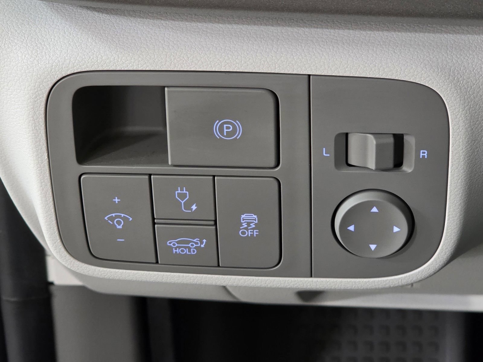 Used 2023 Hyundai Ioniq 6 SEL RWD image 33