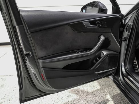 Used 2018 Audi S4 Prestige w/ Prestige Package image 46