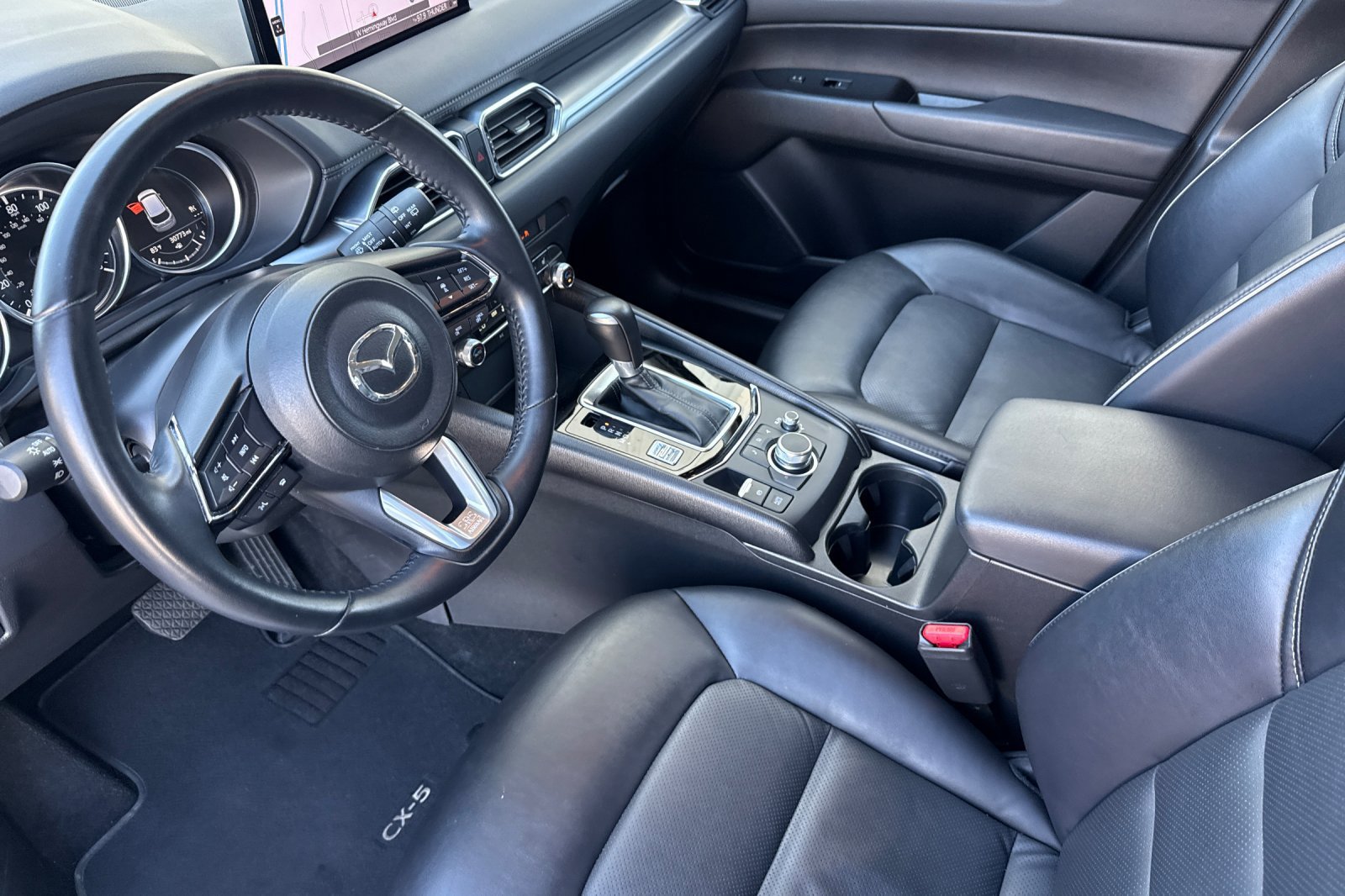 Used 2025 MAZDA CX-5 AWD 2.5 S w/ Select Package image 4