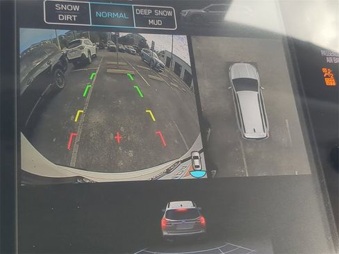 Certified 2025 Subaru Ascent Limited image 24