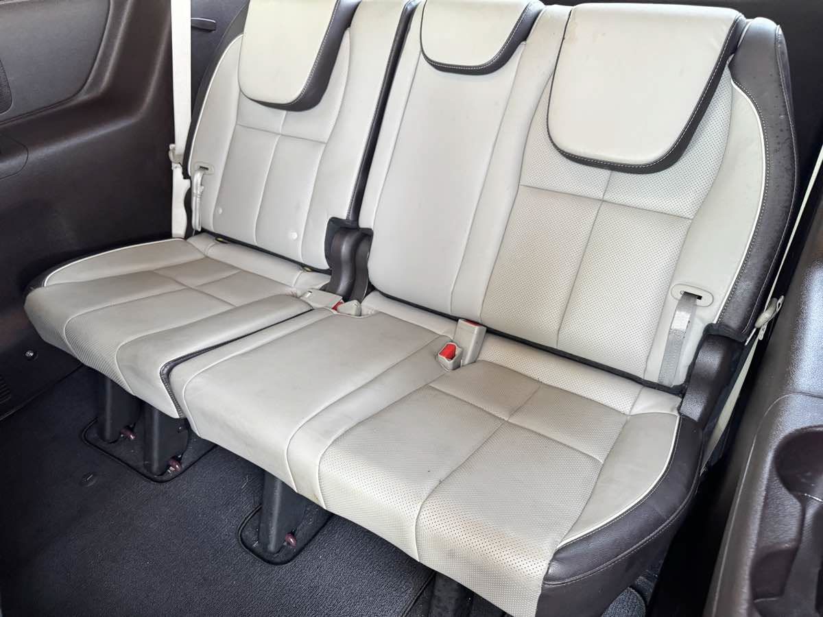 Used 2017 Kia Sedona SX Limited FWD image 31