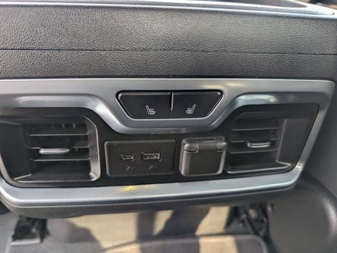 Used 2021 GMC Sierra 1500 SLT w/ SLT Premium Package image 15