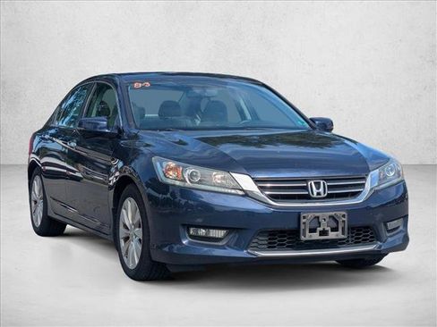 Used 2014 Honda Accord EX image 3