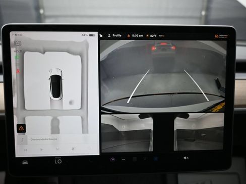 Used 2023 Tesla Model 3 Standard Range RWD image 9