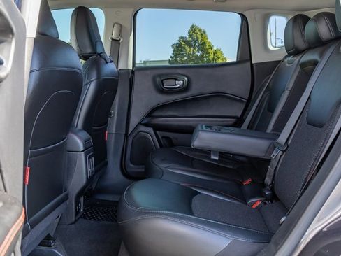 Used 2021 Jeep Compass Trailhawk image 8