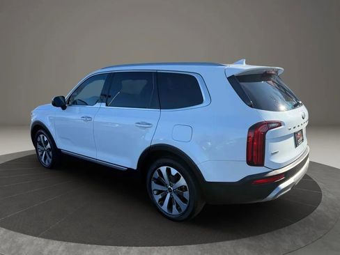 Used 2020 Kia Telluride S image 9