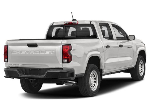 Used 2023 Chevrolet Colorado LT RWD image 3