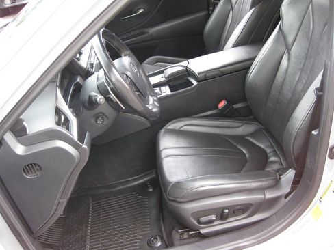 Used 2020 Lexus ES 350 F Sport w/ Accessory Package FWD image 11