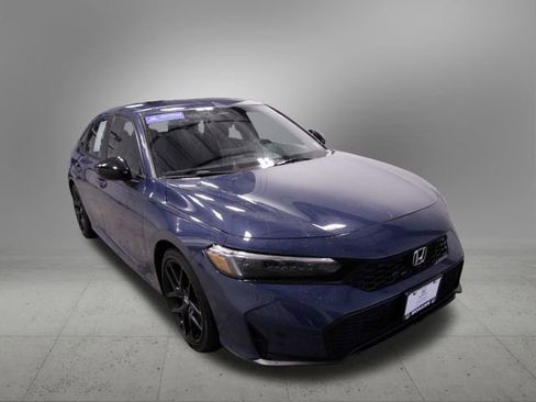 Certified 2025 Honda Civic Sport image 9