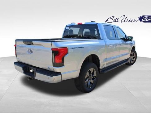 New 2025 Ford F150 Lightning Flash image 3