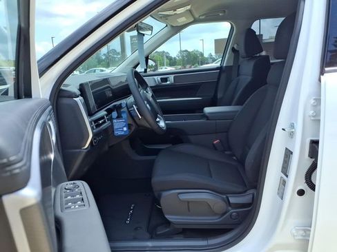 New 2026 Hyundai Santa Fe SE FWD image 13