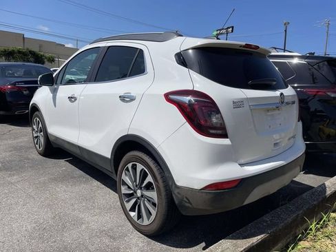 Used 2020 Buick Encore Essence AWD/4WD image 4