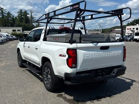 Used 2024 Chevrolet Colorado Z71 w/ Advanced Trailering Package AWD/4WD image 4