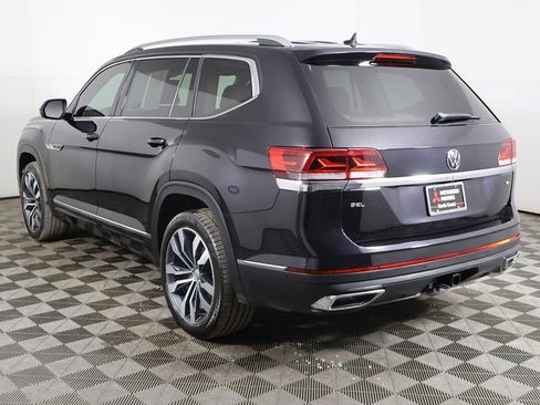 Used 2023 Volkswagen Atlas SEL Premium image 13