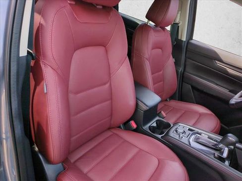 Used 2023 MAZDA CX-5 Carbon Edition image 20