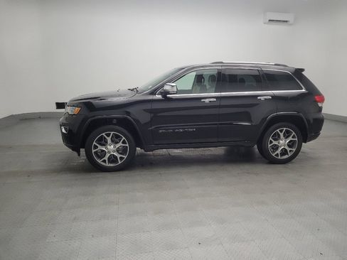 Used 2019 Jeep Grand Cherokee Overland image 2