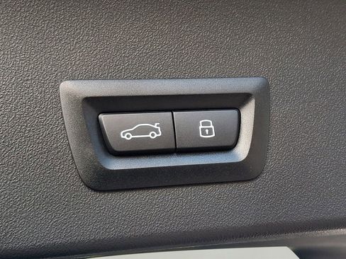 Certified 2025 BMW X3 xDrive30i w/ Convenience Package image 29