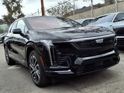 New 2026 Cadillac Optiq Sport 1 image 3