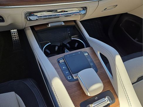 Used 2025 Mercedes-Benz GLE 53 AMG 4MATIC Coupe image 30