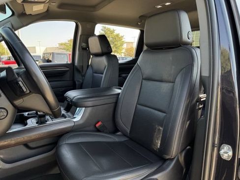 Used 2023 GMC Sierra 1500 SLT AWD/4WD image 27