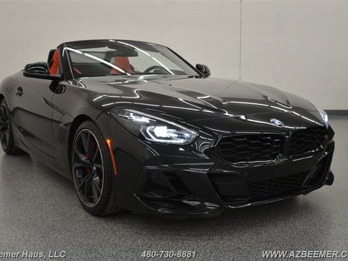 Used 2023 BMW Z4 M40i w/ Premium Package image 36