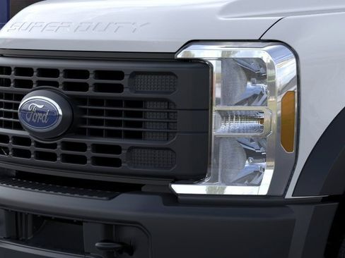 New 2026 Ford F450 XL AWD/4WD image 19