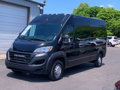Used 2023 RAM ProMaster 2500 FWD image 6