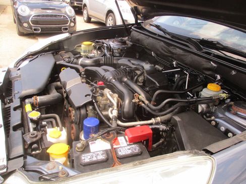 Used 2013 Subaru Outback 2.5i Limited AWD/4WD image 24