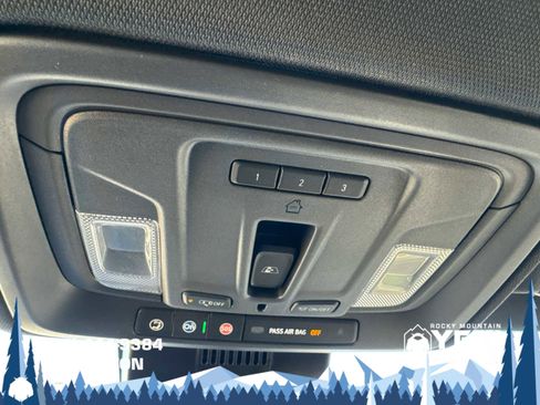 Used 2024 Chevrolet Silverado 1500 ZR2 w/ Technology Package image 37