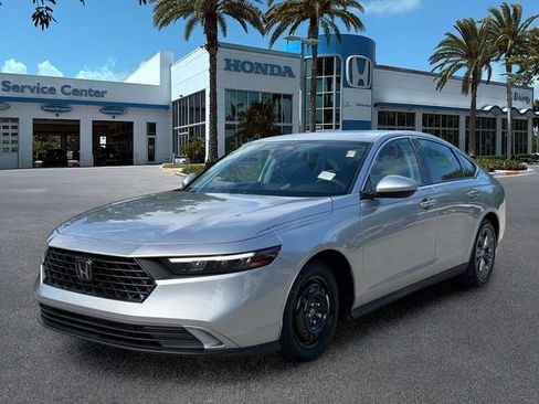 Certified 2024 Honda Accord EX image 4