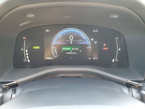 Used 2026 Toyota Camry SE FWD image 22