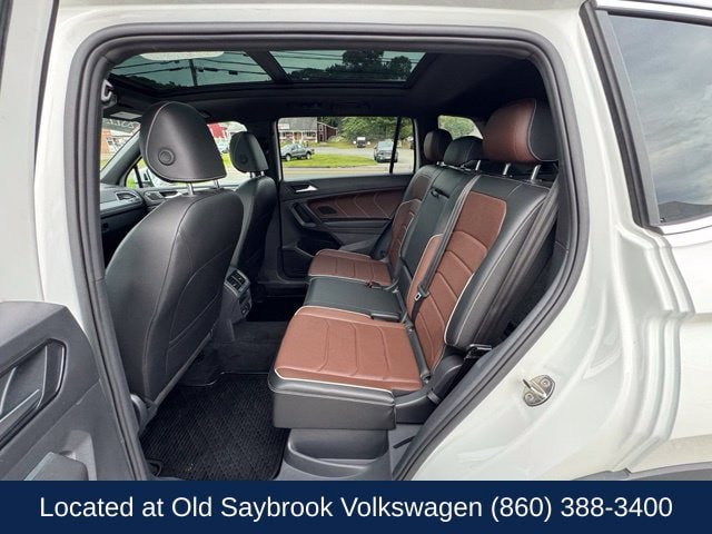 Used 2022 Volkswagen Tiguan SEL R-Line AWD/4WD image 9