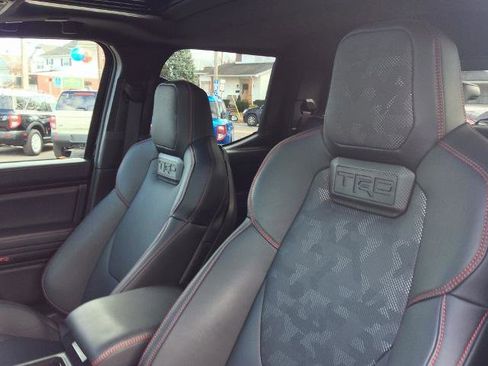 Used 2025 Toyota Tacoma TRD Pro image 28