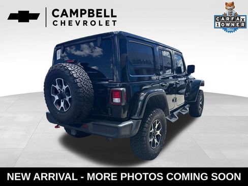 Used 2022 Jeep Wrangler Unlimited Rubicon AWD/4WD image 5