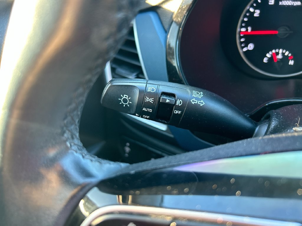 Used 2023 Kia Seltos S w/ Navigation Package FWD image 20