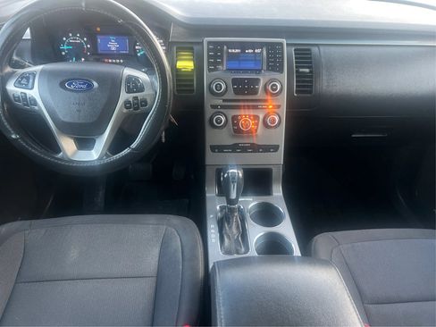 Used 2013 Ford Flex SE image 28