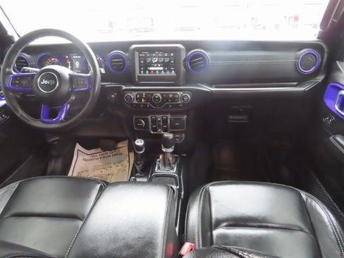 Used 2020 Jeep Wrangler Unlimited Sahara w/ Cold Weather Group image 26