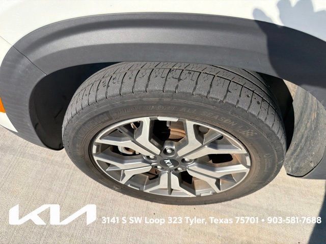 Certified 2021 Kia Seltos EX AWD/4WD image 4