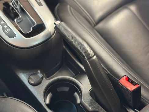 Used 2011 Chevrolet Cruze LT image 28