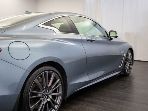Used 2017 INFINITI Q60 Red Sport 400 image 29