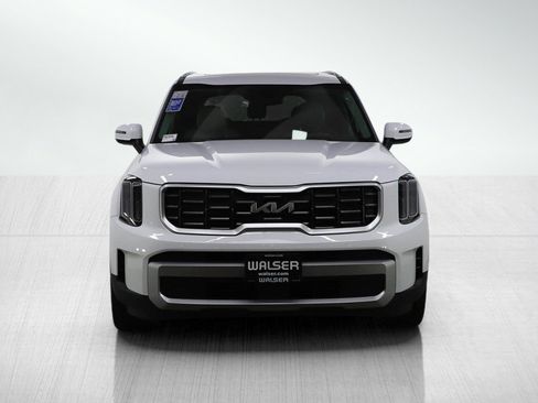 Used 2023 Kia Telluride S w/ S Sunroof Package image 9