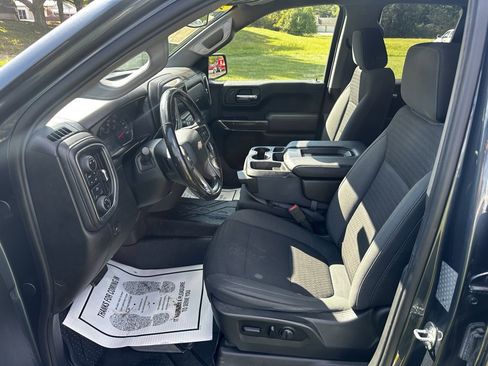 Used 2019 Chevrolet Silverado 1500 LT w/ All-Star Edition image 11