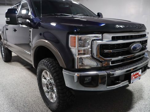 Used 2022 Ford F350 Lariat w/ Lariat Value Package image 5