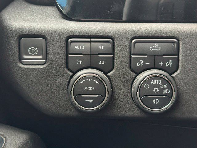 Certified 2024 Chevrolet Silverado 1500 RST w/ Convenience Package II AWD/4WD image 33