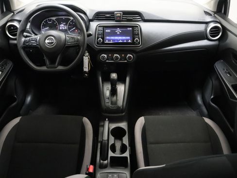 Used 2025 Nissan Versa S w/ Trunk Package image 26